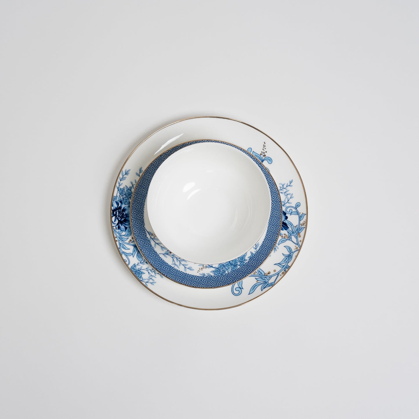 Blue Flower Plates Set