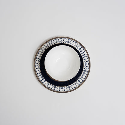 Vertex Wooden Plates Set