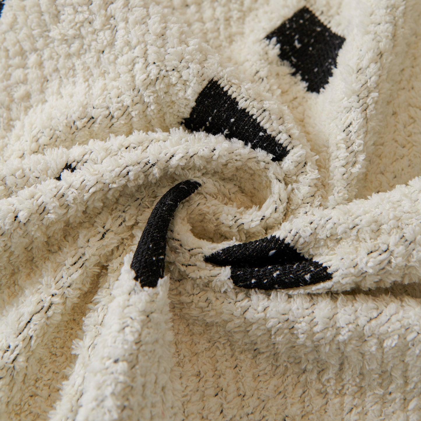 Sofa Throw Blanket with Woven Geometric Pattern & Tassels, Soft & Thick Couch Cover