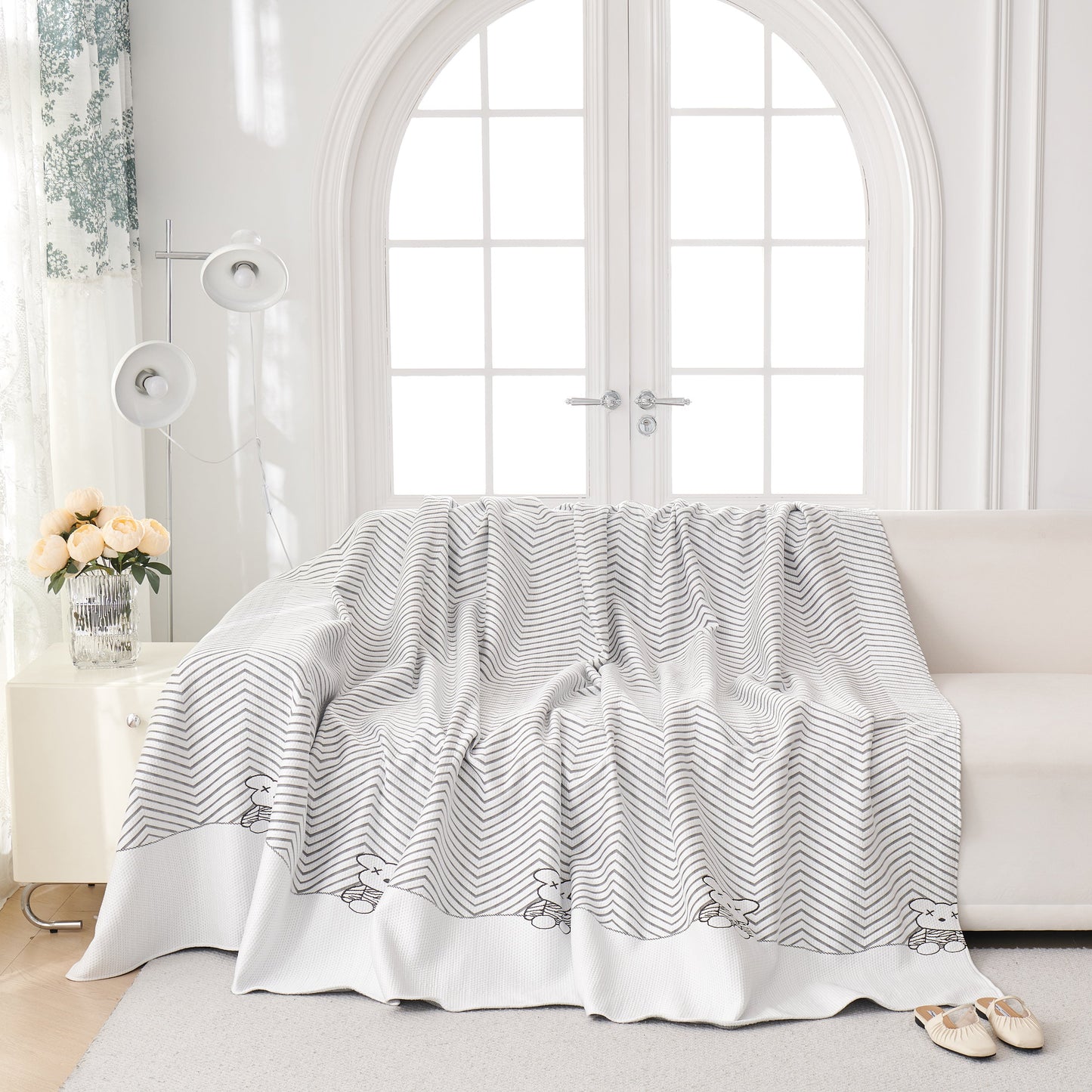 Cool Summer Blanket for Couches Soft Comfy Lightweight Cooling Sofa Blankets Cover