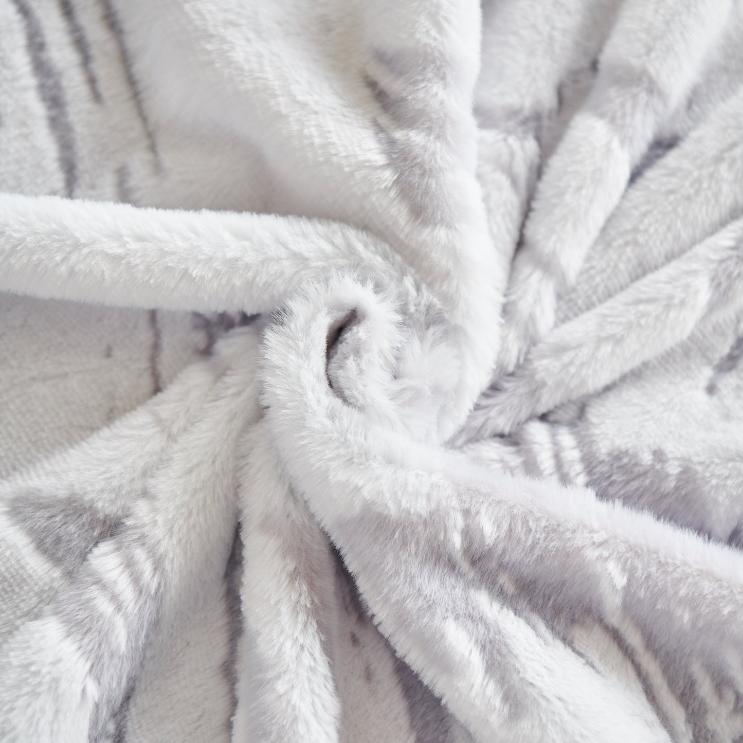 Plush Faux Fur Warm Sofa Cover with Waves Jacquard Textured Throw Blankets for Couch