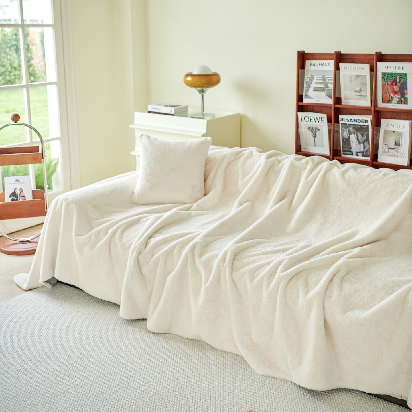 Faux Fur Smooth Plush Comfy Couch Covers, Soft Thicked Durable Blankets and Throws for Sofas