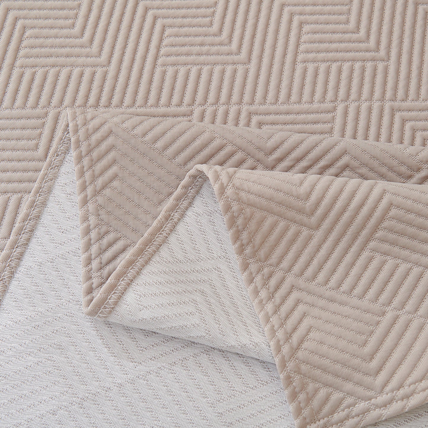 Cooling Scratch Proof Large Sofa Throw Cover, Geometric Texture Couch Protector