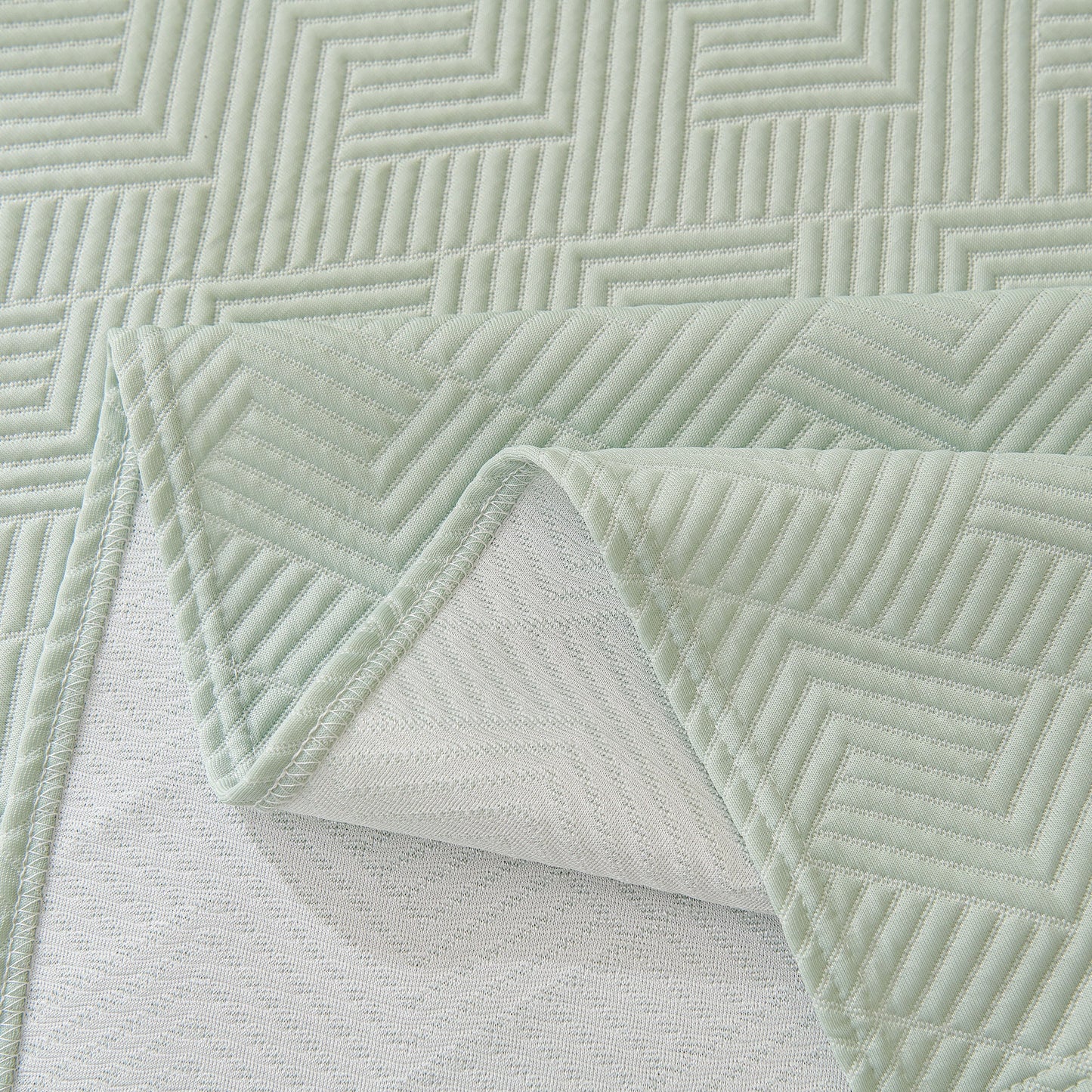Cooling Scratch Proof Large Sofa Throw Cover, Geometric Texture Couch Protector