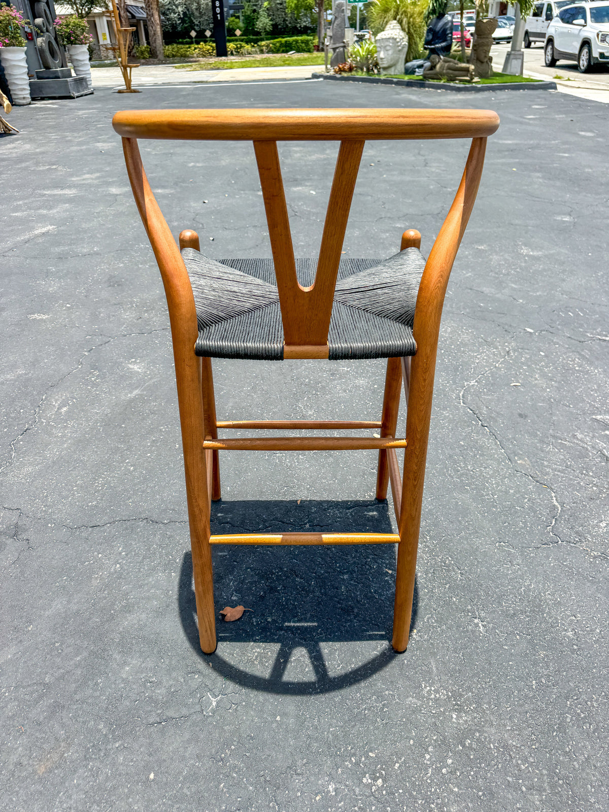 Wishbone Island Counter Stool