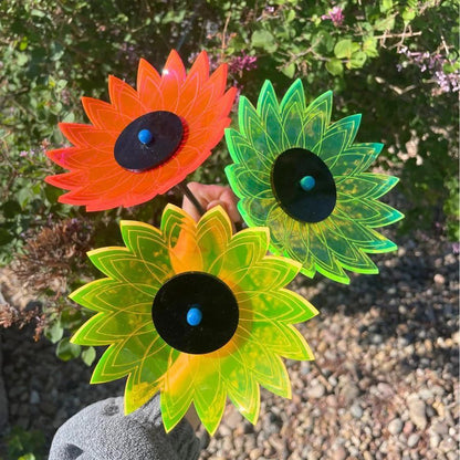 Garden Sunflower Yard Decor | Variety 3 Pack | Shipping Included | Glowing Creation