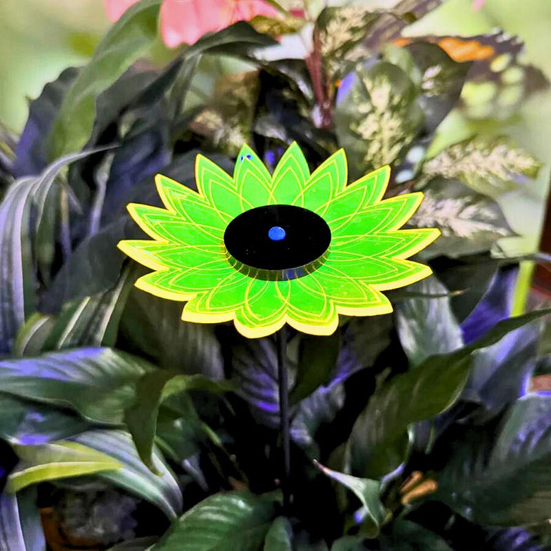 Sunflower Yard Decor | Multiple Colors | Glowing Creation