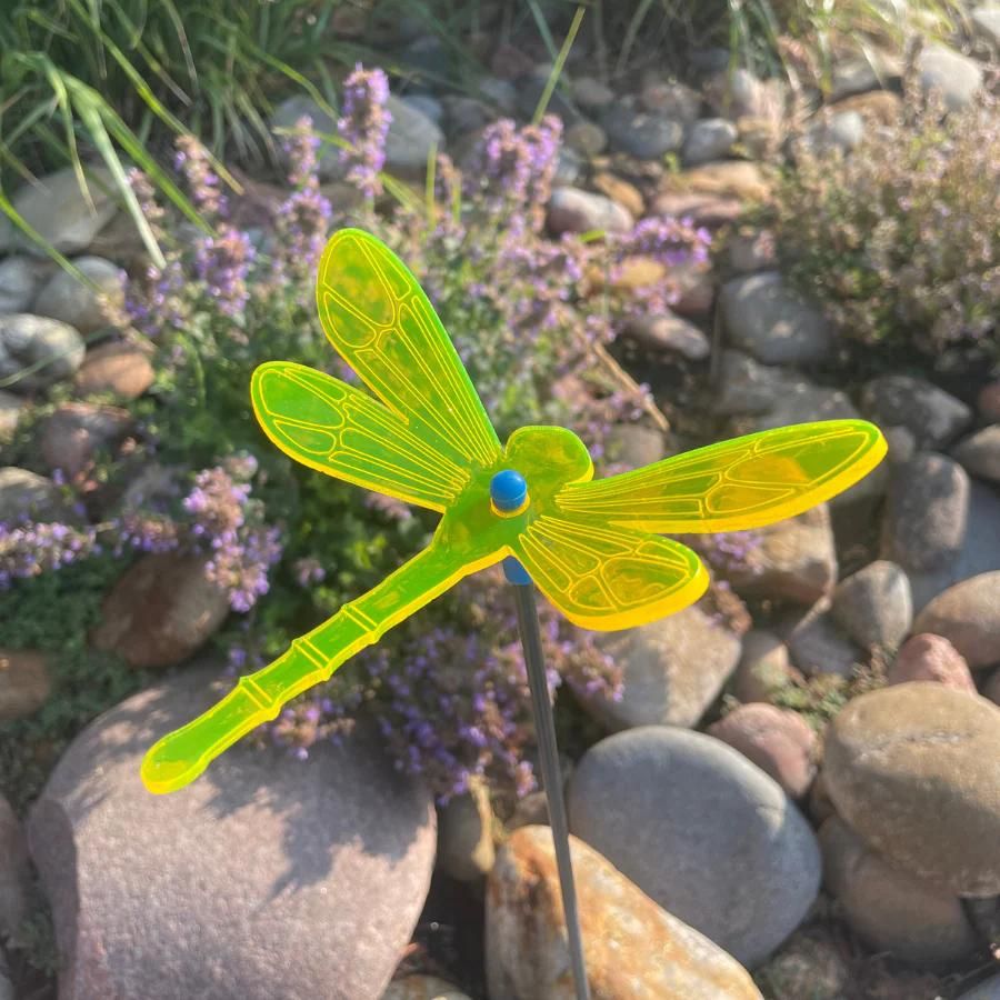 Medium Garden Dragonfly | Multiple Colors | Glowing Creation