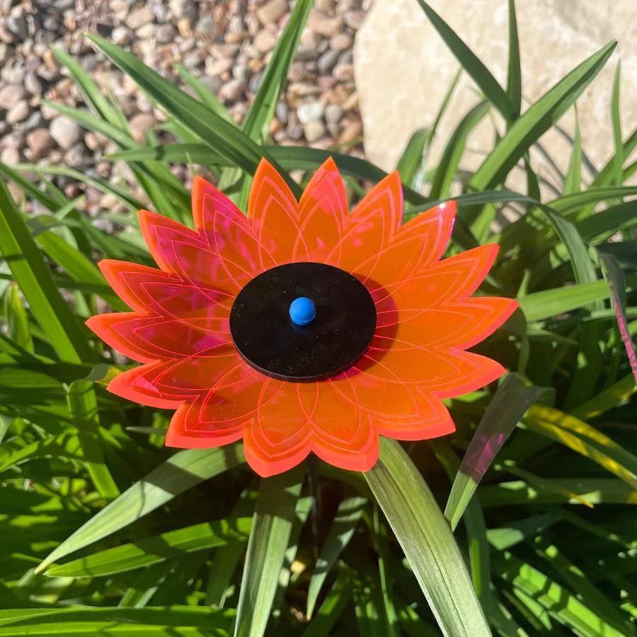 Garden Sunflower Yard Decor | Variety 3 Pack | Shipping Included | Glowing Creation