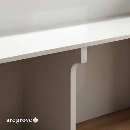 Rillena · Front Reception Desk