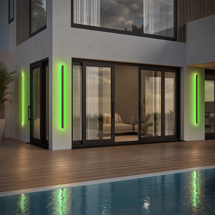 Svelte Smart Outdoor Lamp