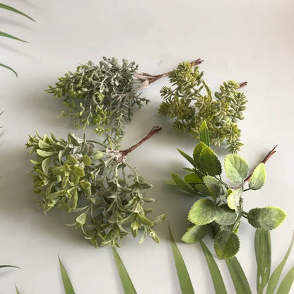 DecorBites™ Greenery Berry Stamen Bundle for DIY Christmas Decor & Gift Wrapping