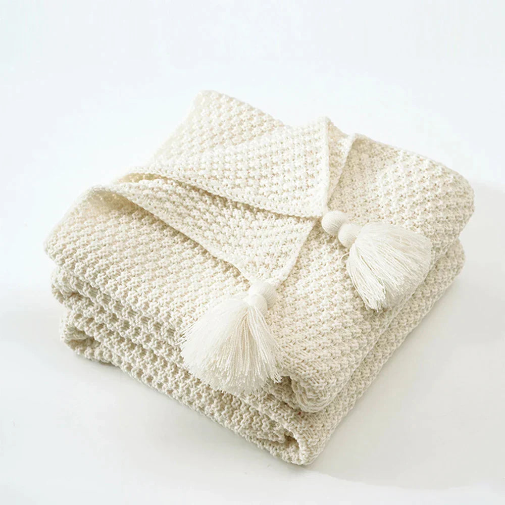 DecorBites™ Knitted Woolen Ball Blanket - Super Warm Cozy Sofa Throw Blanket