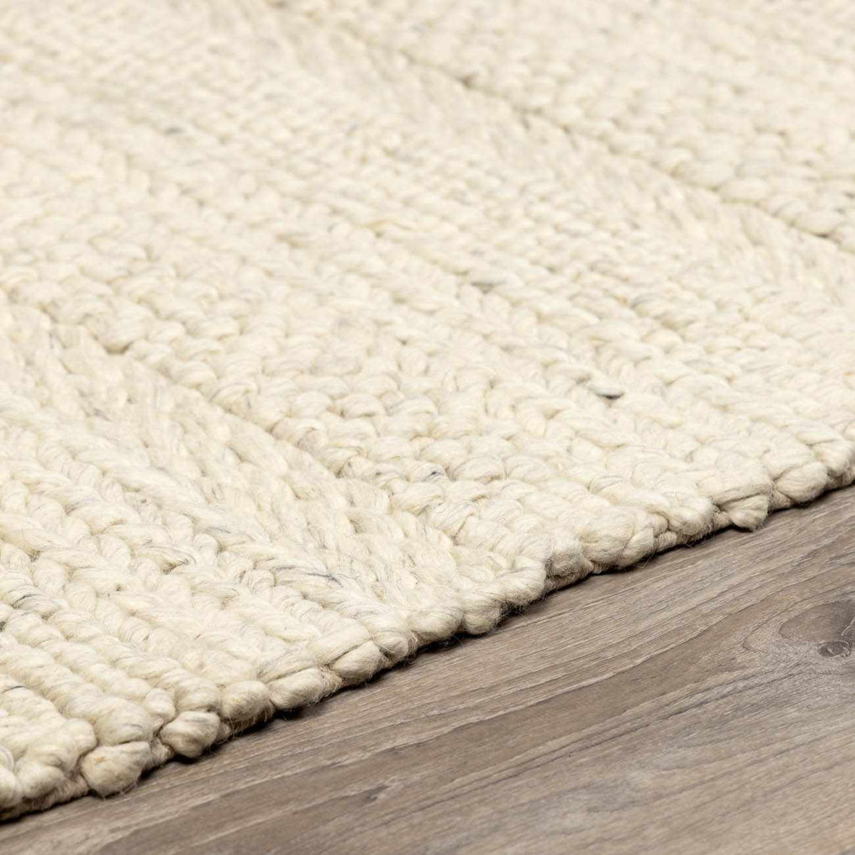 The Hanlontown Wool Rug
