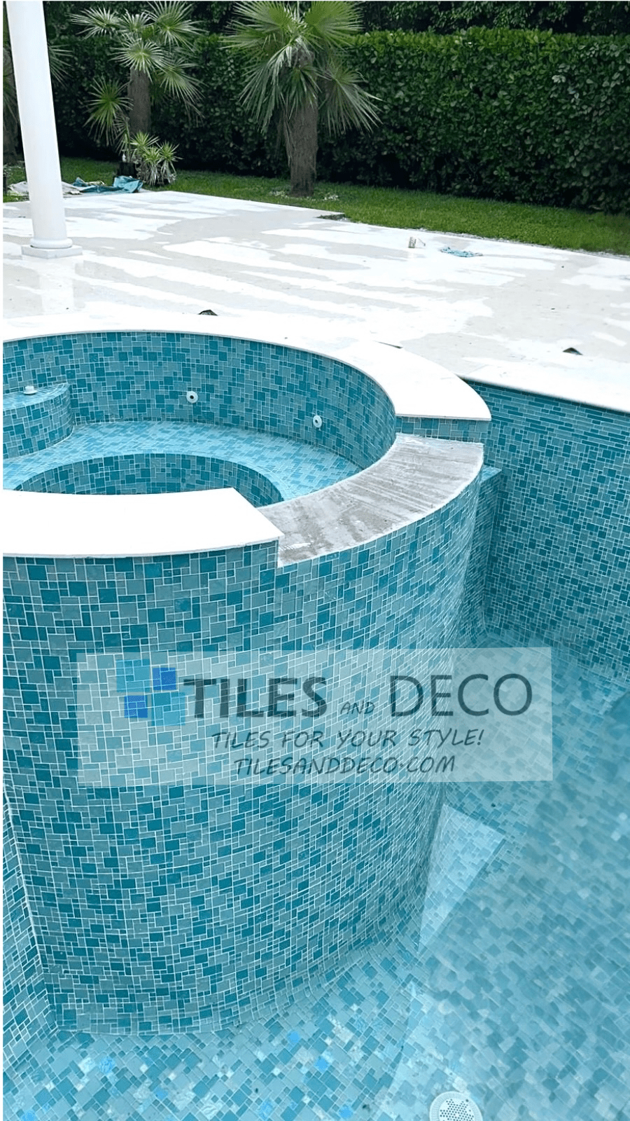 Bahamas Aqua Mix Pool Tile