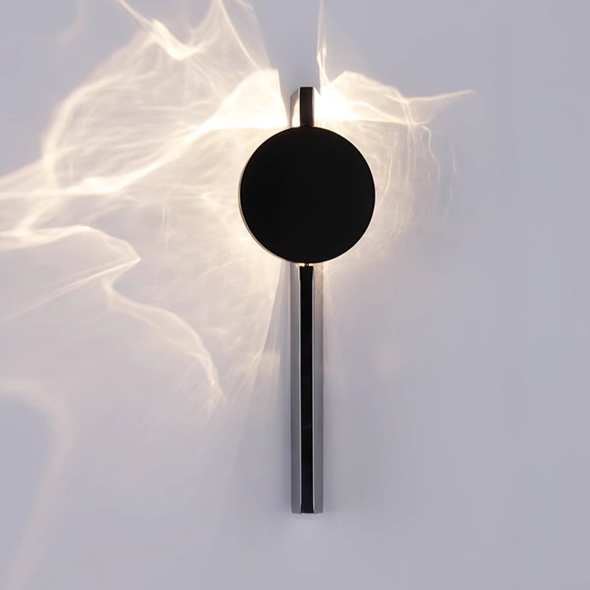 Kinetic Shadow Wall Lamp