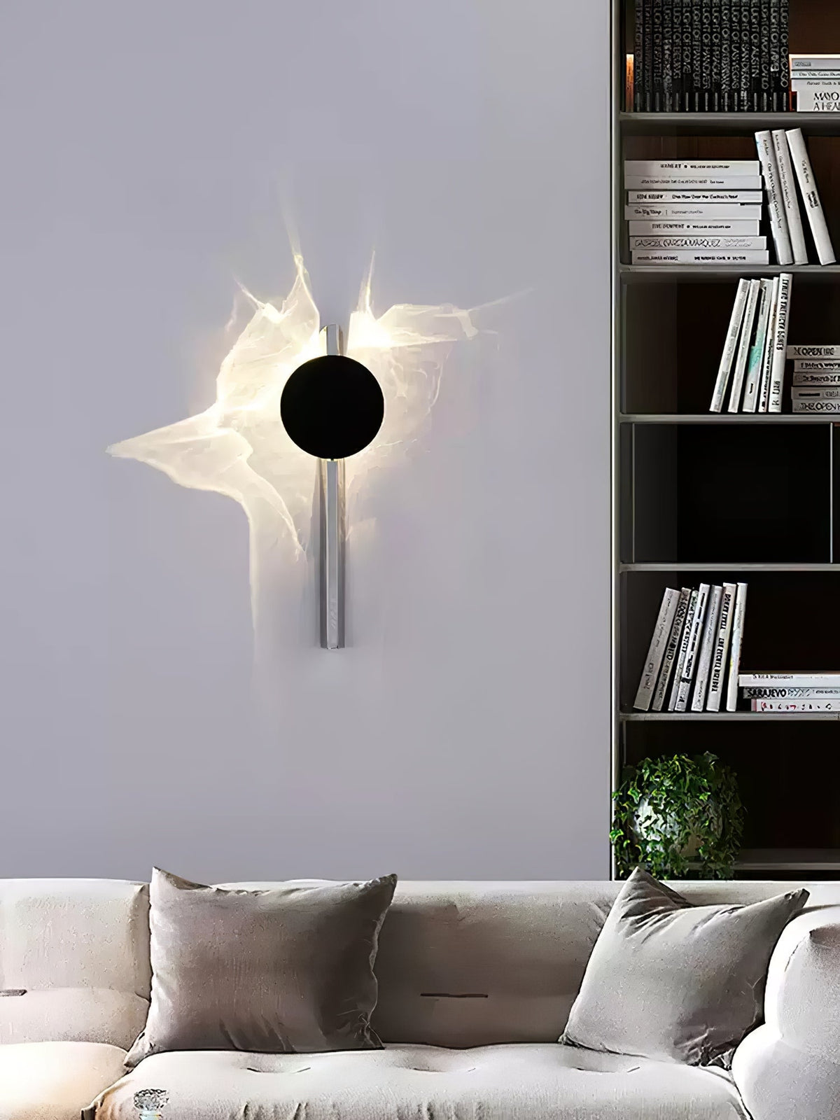 Kinetic Shadow Wall Lamp