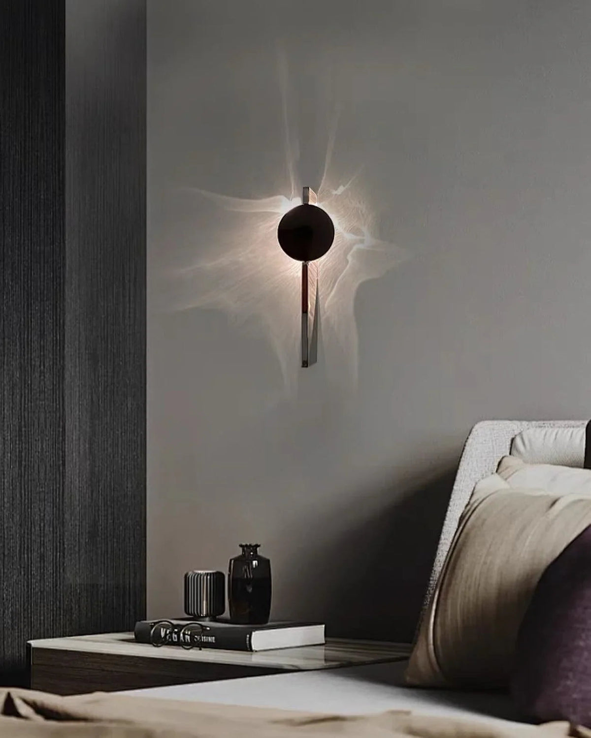 Kinetic Shadow Wall Lamp