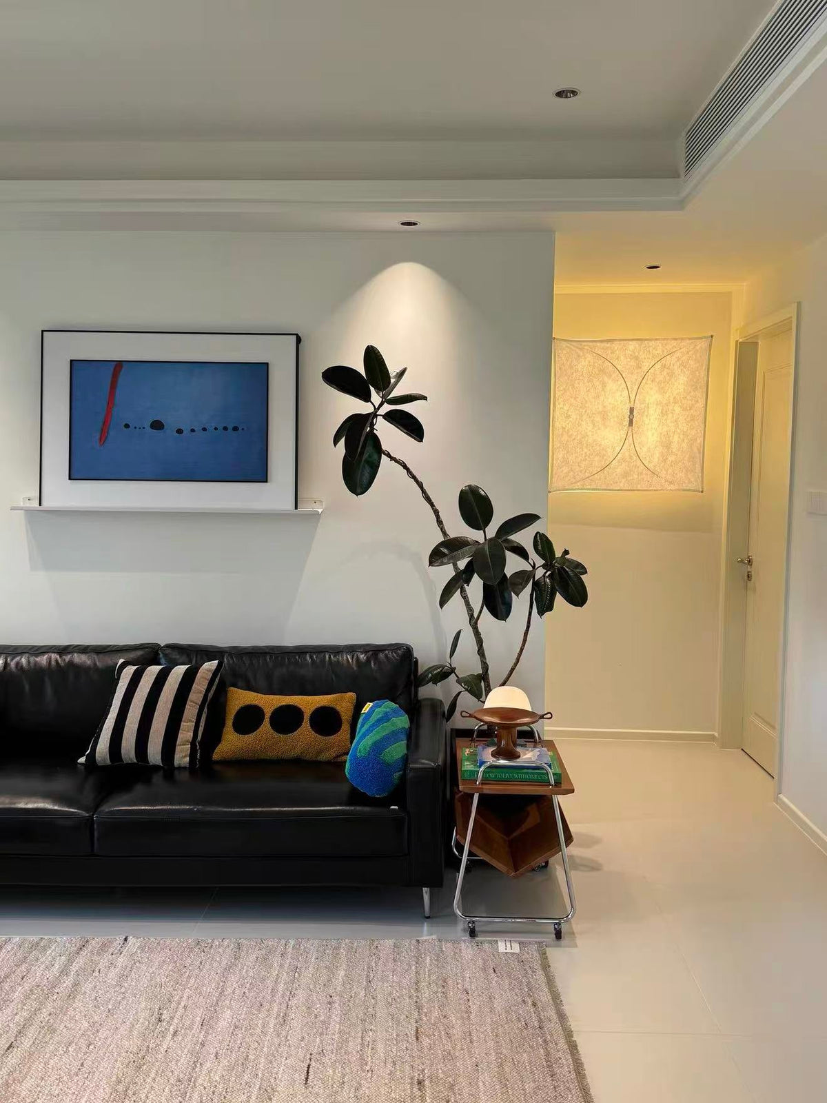 Kite Shaped Paper Wall Lamp