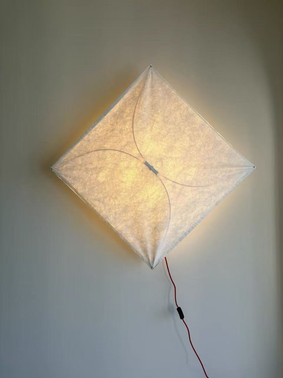 Kite Shaped Paper Wall Lamp
