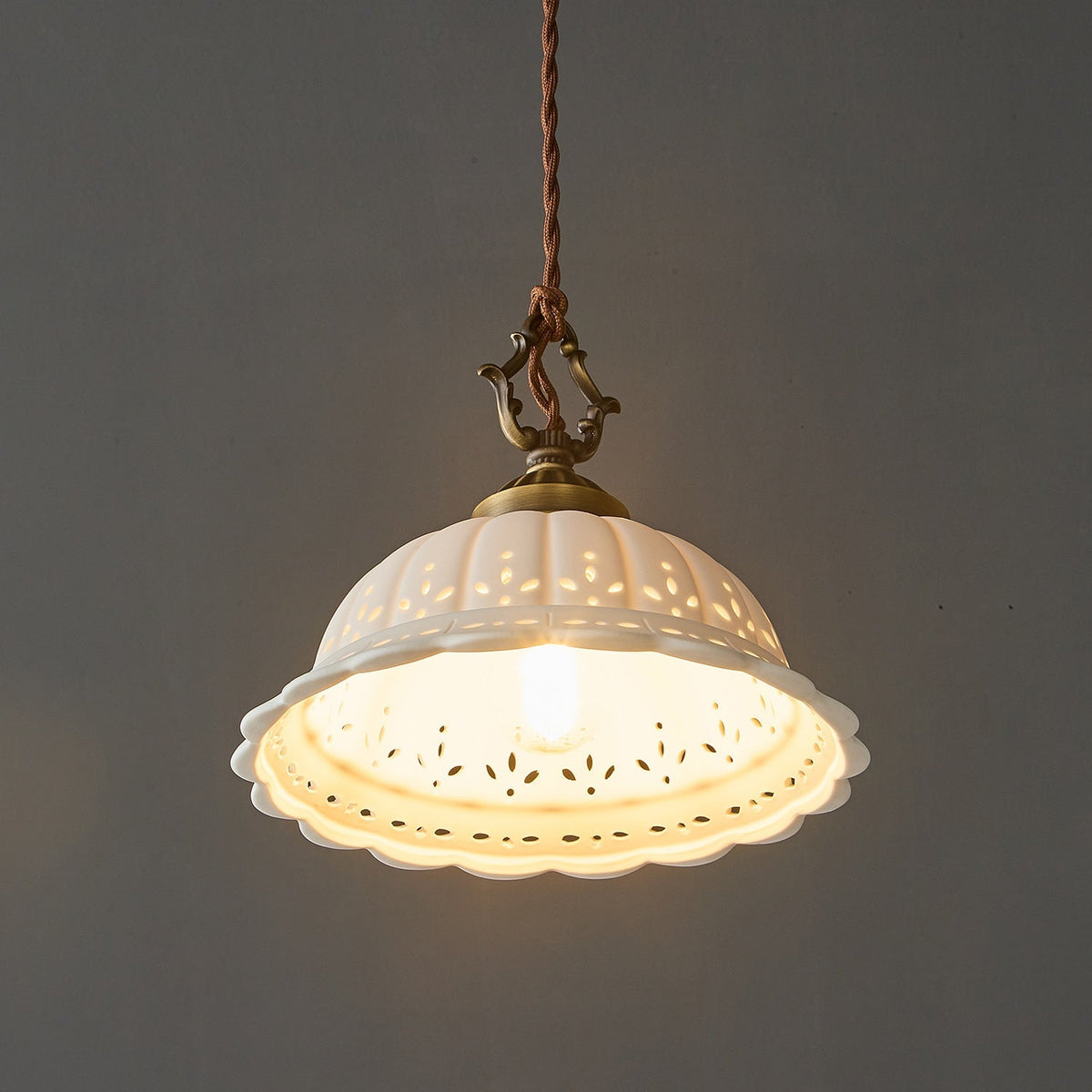 Lacelle Porcelain Pendant Lamp