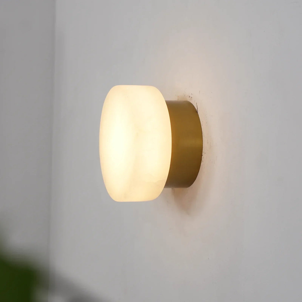 Disc Shaped Alabaster Wall Light