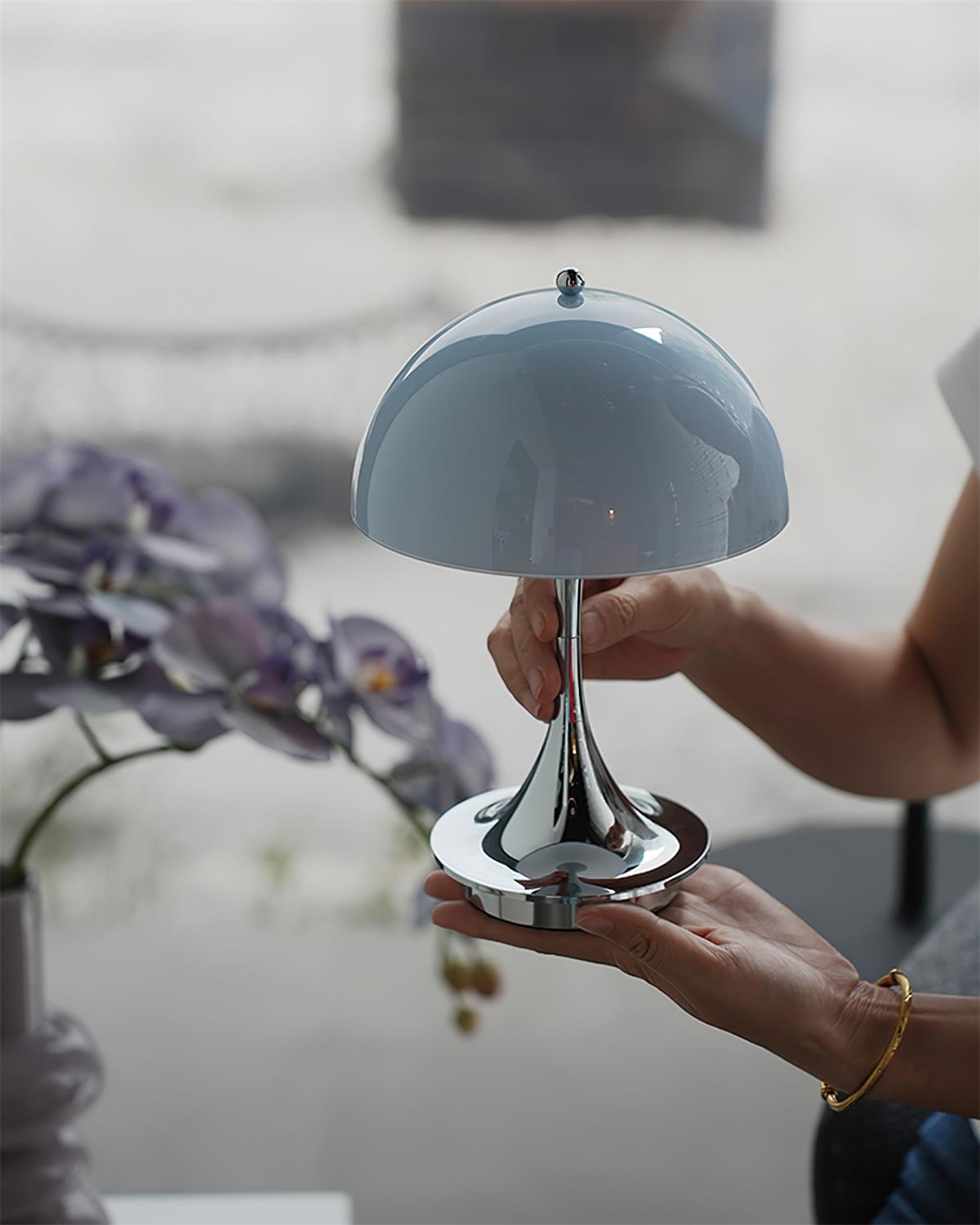 Lunora Mushroom Rechargeable Table Lamp