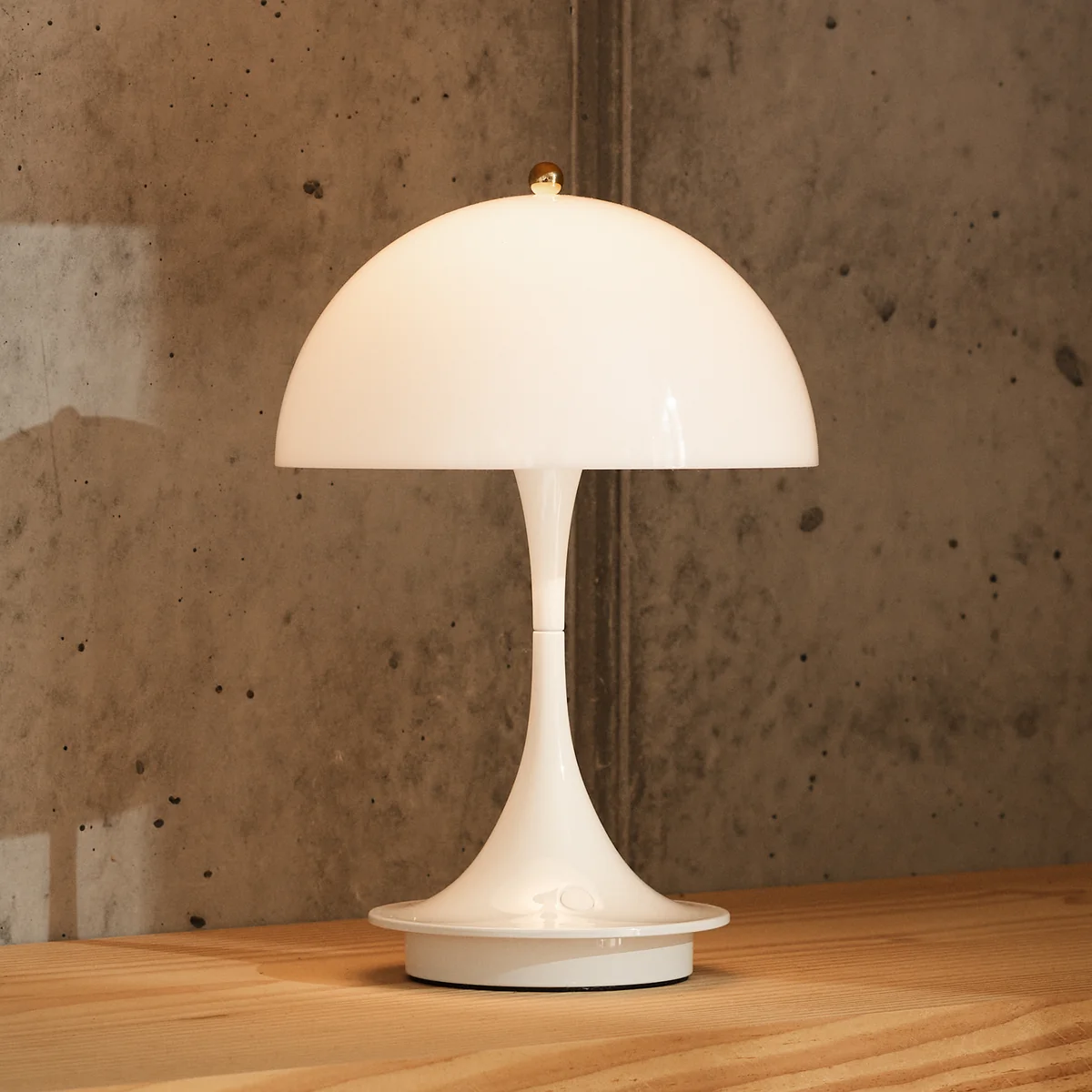 Lunora Mushroom Rechargeable Table Lamp
