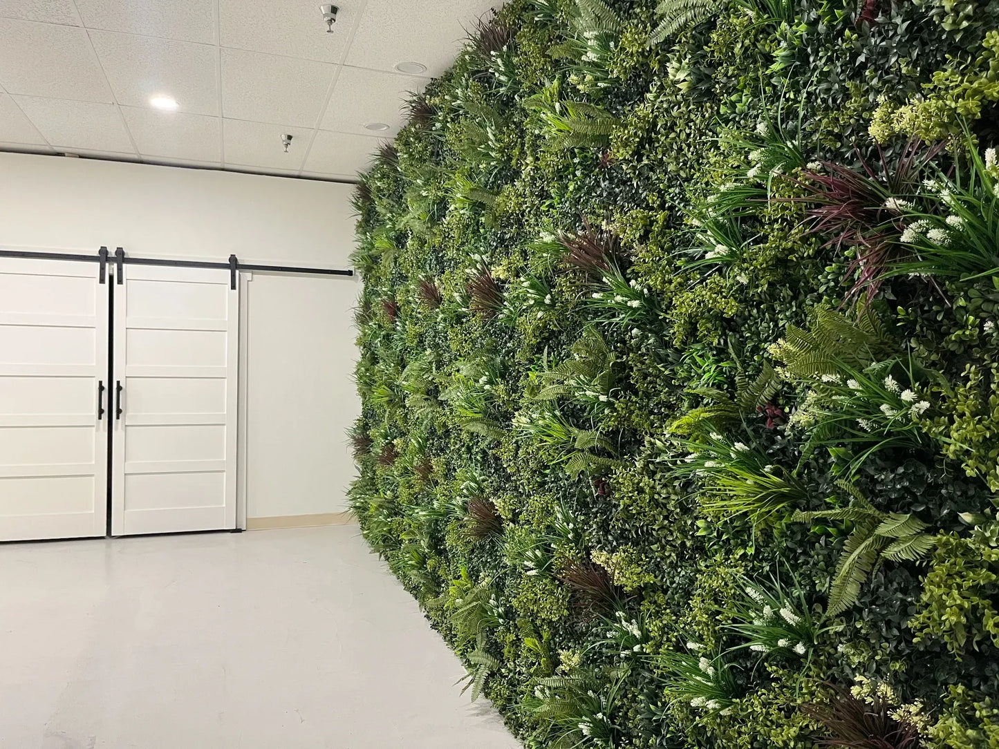 Lush Spring Artificial Vertical Garden Green Wall Panel 40×40in 11 SQ FT – UV Resistant – Commercial Grade