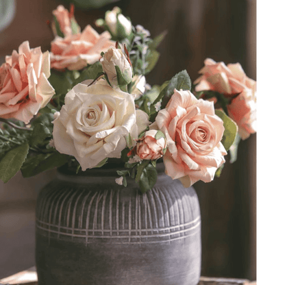 Rolled Edge American Rose Stem 18" Tall