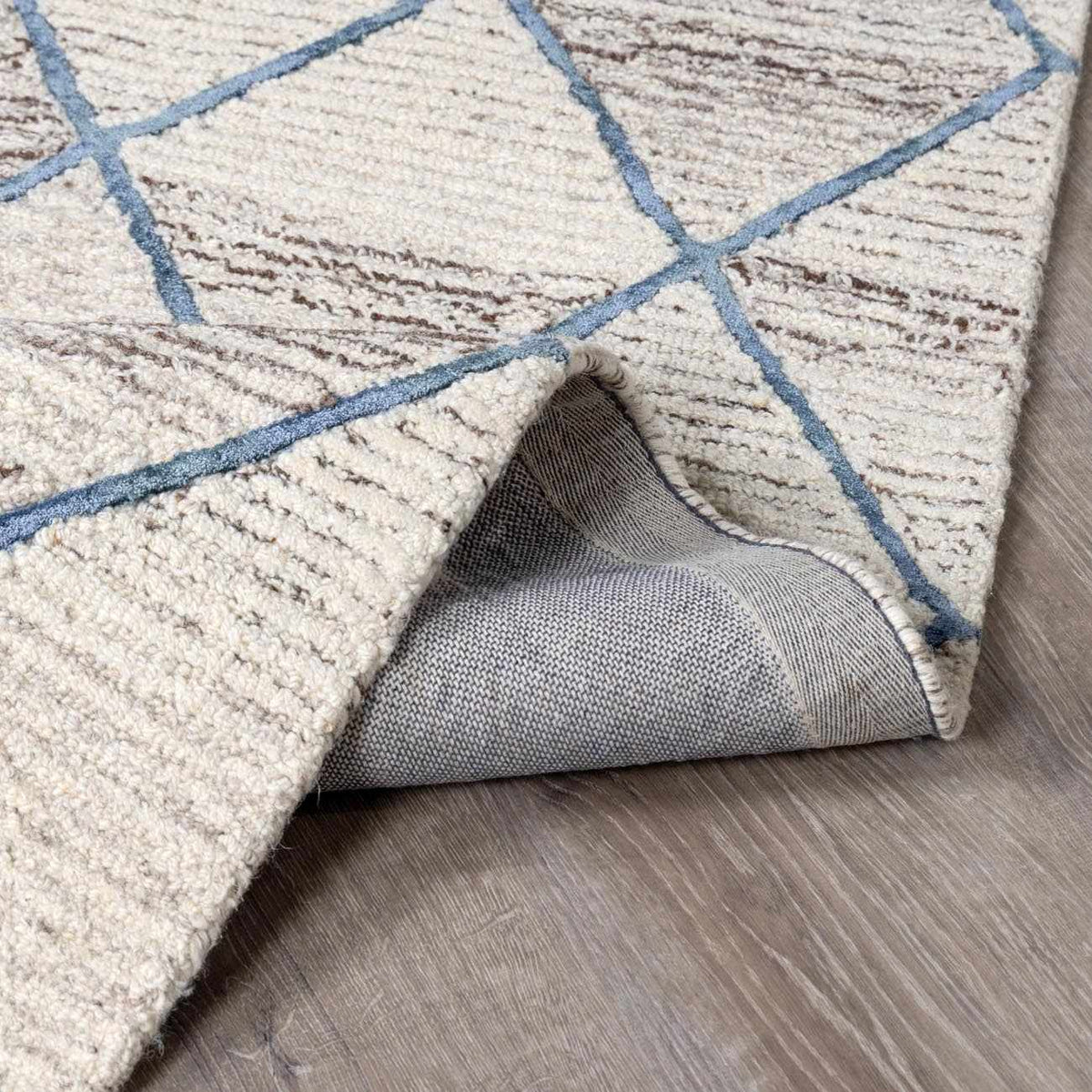 The Helion Rug