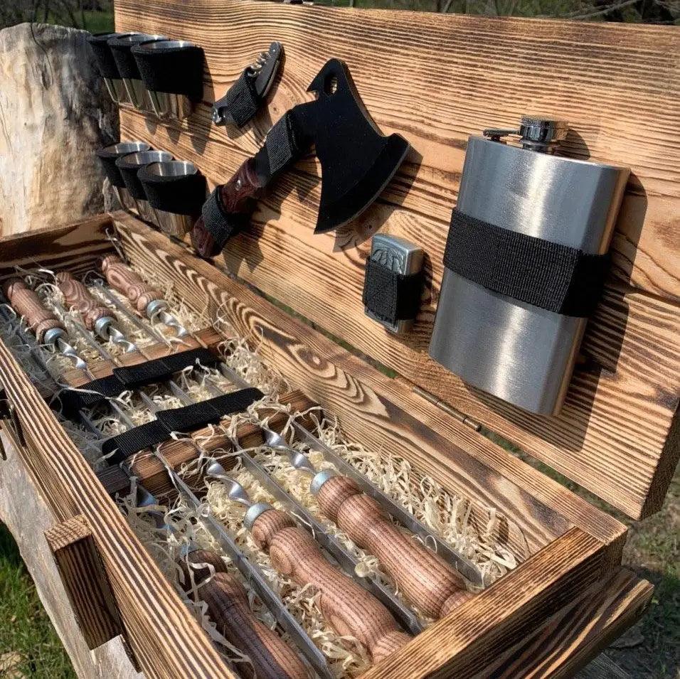 "Knight" Outdoor BBQ Skewers Set In a Wooden Case, 17 items