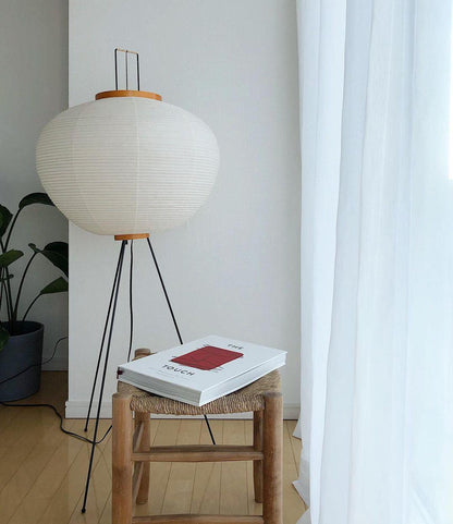Akari 10A 14A Floor Lamp