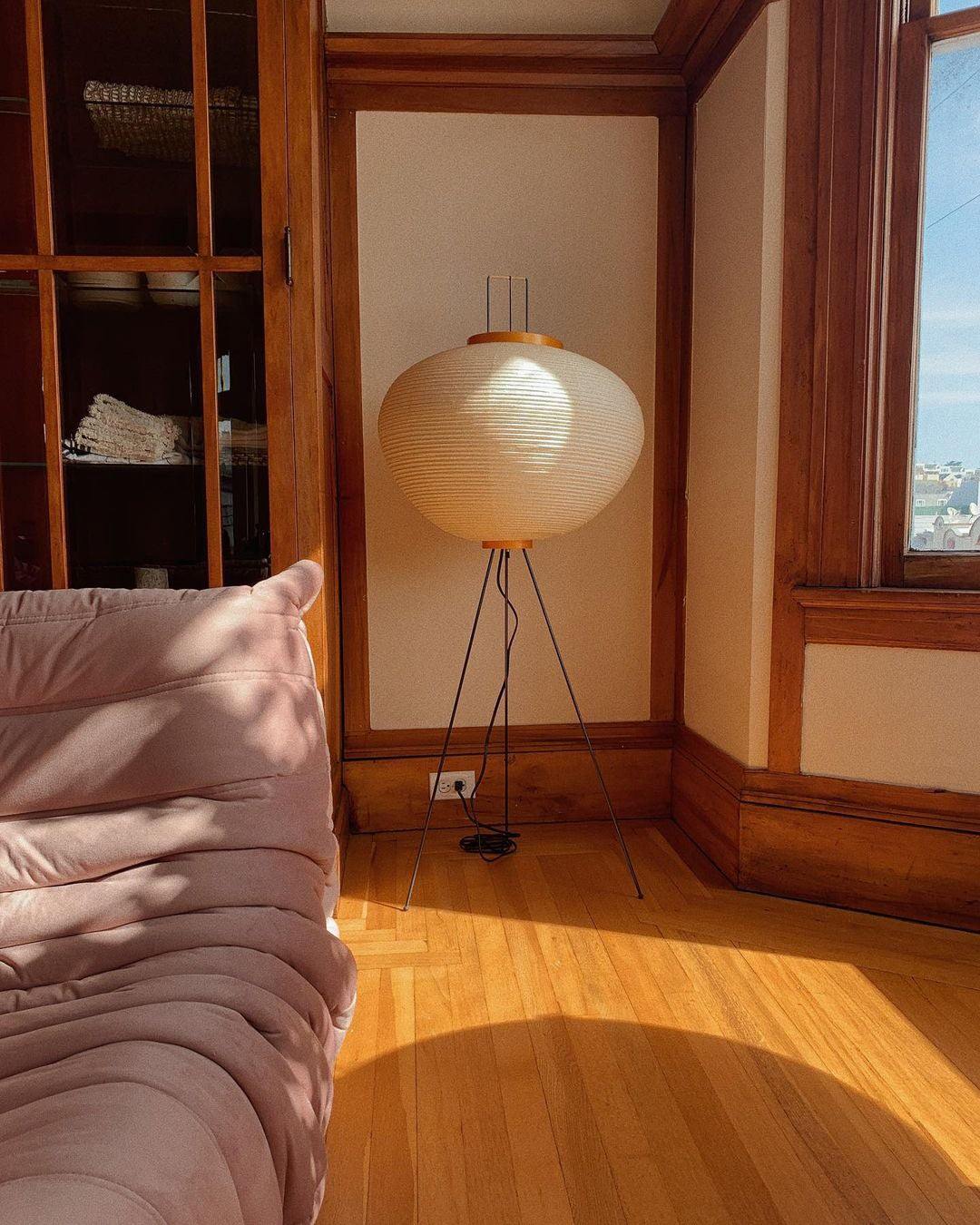 Akari 10A 14A Floor Lamp