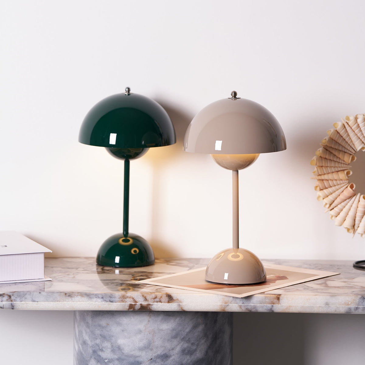 Flowerpot VP9 Portable Table Lamp