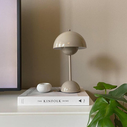 Flowerpot VP9 Portable Table Lamp
