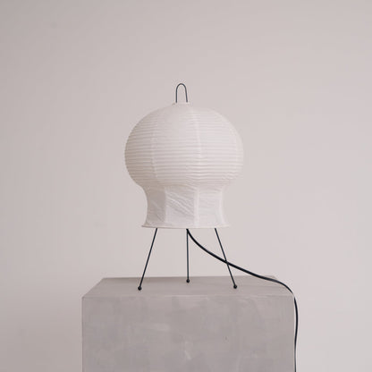 Oriva Washi Paper Table Lamp