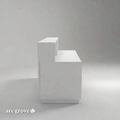 Faye · Front Reception Desk