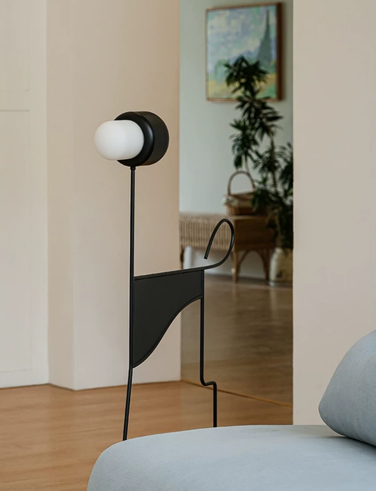 Pavlo Sculptural Dog Floor Lamp