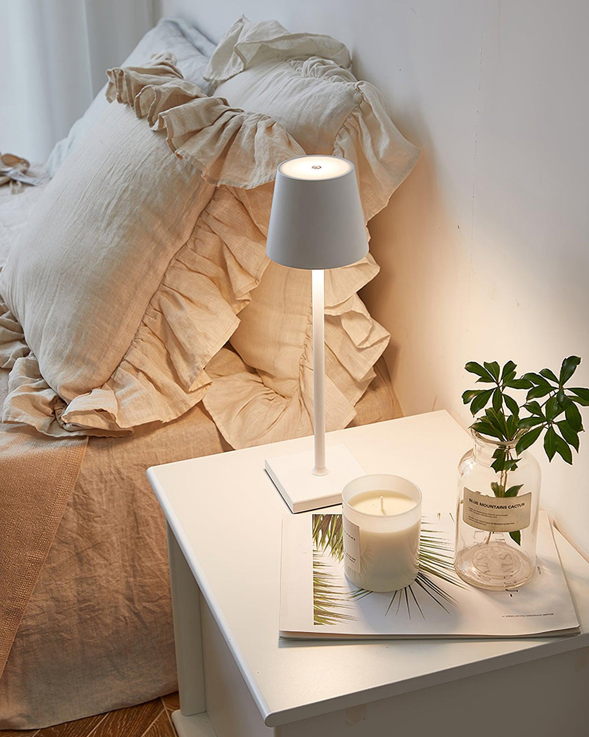 Poldina Cordless Rechargeable LED Table Lamp