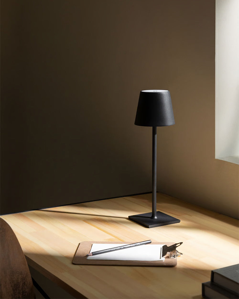 Poldina Cordless Rechargeable LED Table Lamp