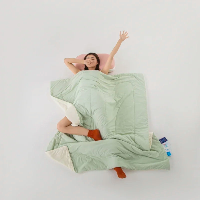 DecorBites™ Ice Silk Cooling Blanket: Double-Sided Super Cooling Comforter for a Cool Summer
