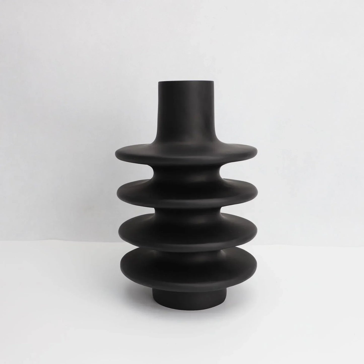 DecorBites™ Geometric Circle Spiral Black Resin Vase - Home Decor Flower Pot
