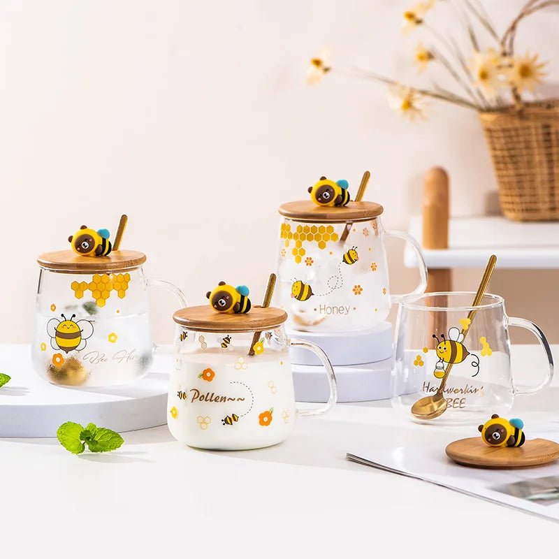 DecorBites™ Bee Glass Spoon Milk Cup Breakfast Coffee Mug with Lid