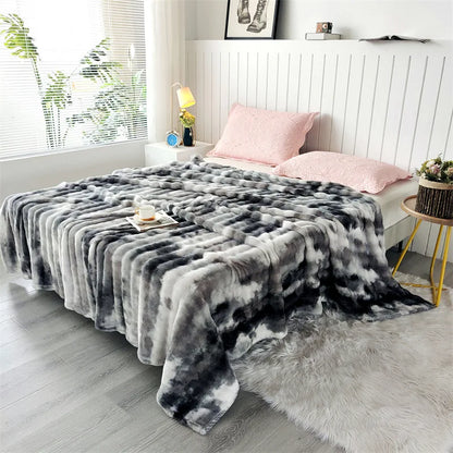 DecorBites™ Cozy Gradient Bubble Fleece Throw Blanket, Plush All-Season Nap Blanket