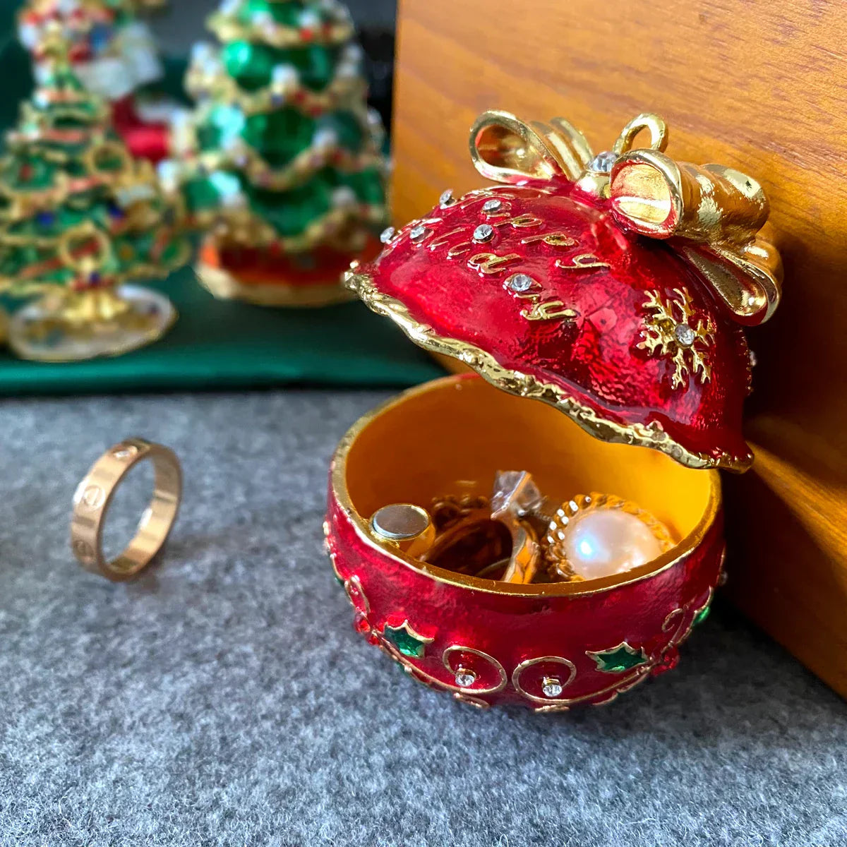 ™ Jingle Bell Trinket Box With Crystals, Hand-painted, Christmas Tree Decor