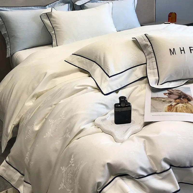 DecorBites™ Jacquard Satin & Egyptian Cotton Patchwork Bedding Set - 4pcs