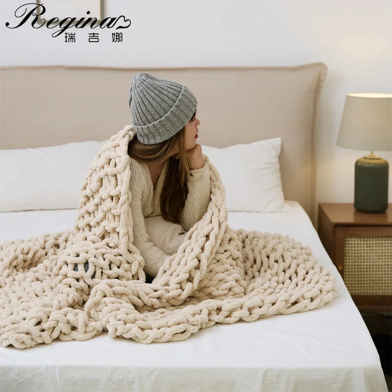 DecorBites™ Cozy Chenille Chunky Knit Blanket - Soft Decorative Throw for Bed, Sofa, Living Room - Summer Quilt or Rug Alternative