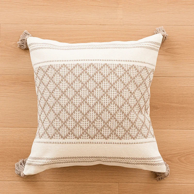 DecorBites™ Boho Tufted Fringed Black White Geometry Printed 45x45cm Pillowcase