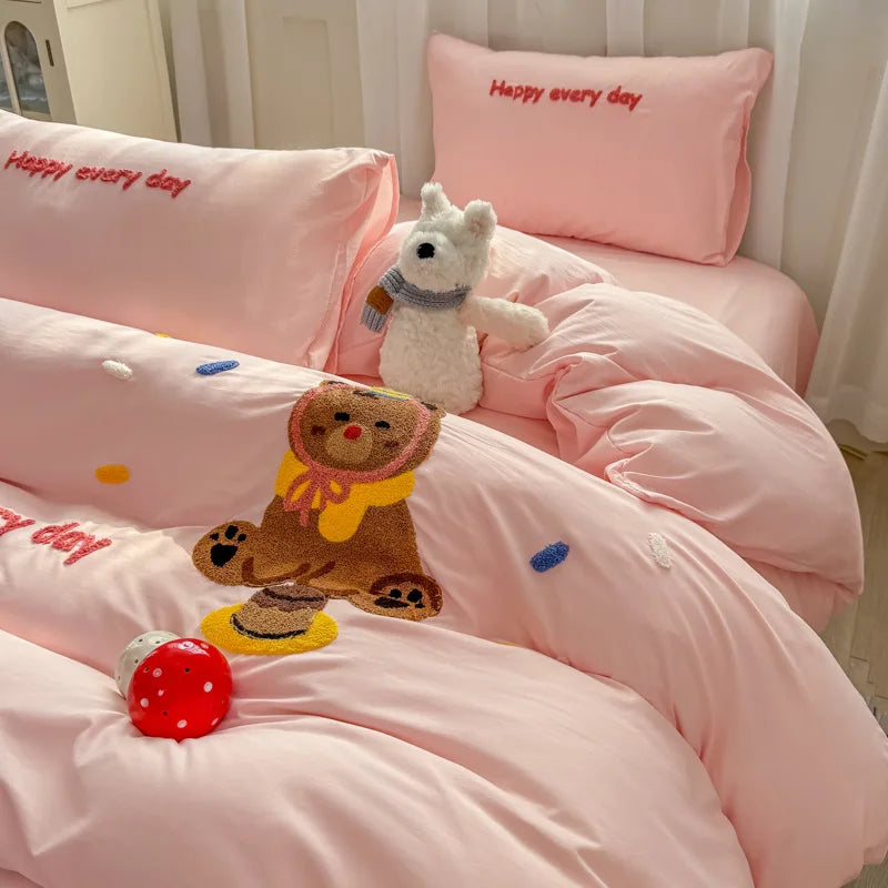 DecorBites™ Cartoon Towel Embroidery Bedding Set - Queen Size Bedclothes